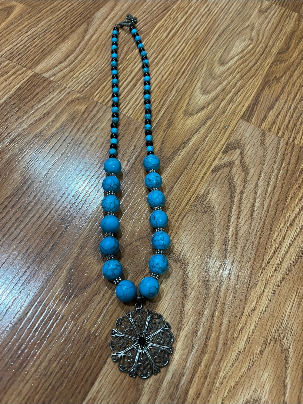 Turquoise Beaded Pendant Necklace - Women's Jewelry. 22 inch